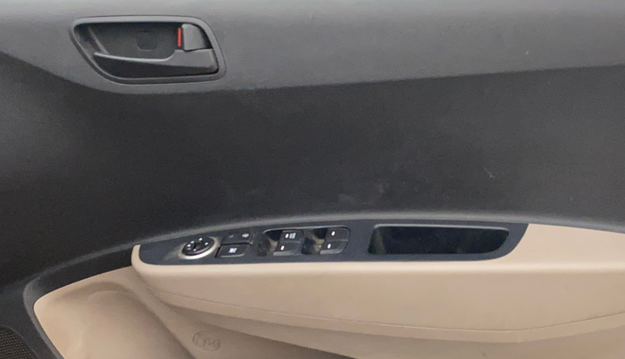 2017 Hyundai Grand i10 MAGNA 1.2 KAPPA VTVT, Petrol, Manual, 42,221 km, Driver Side Door Panels Control