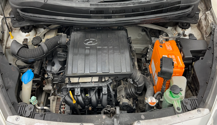 2015 Hyundai Xcent S 1.2, Petrol, Manual, 44,917 km, Engine View