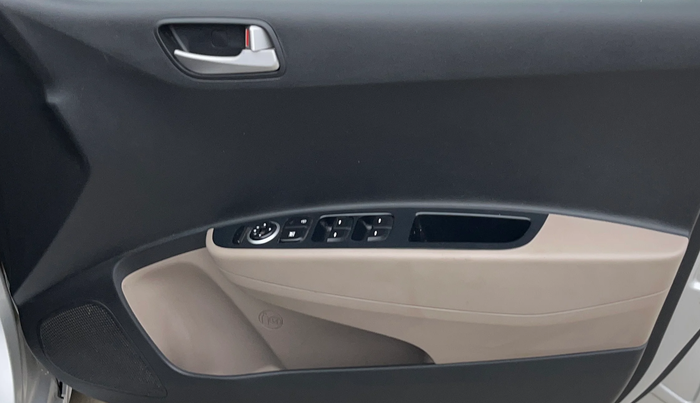 2015 Hyundai Xcent S 1.2, Petrol, Manual, 44,917 km, Driver Side Door Panels Control