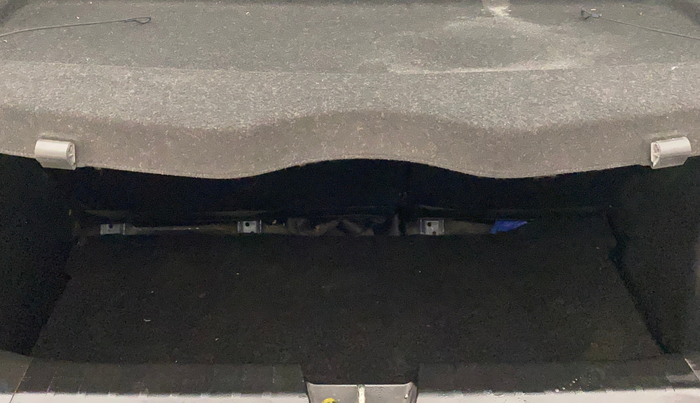 2017 Maruti Baleno ZETA PETROL 1.2, Petrol, Manual, 76,452 km, Boot Inside