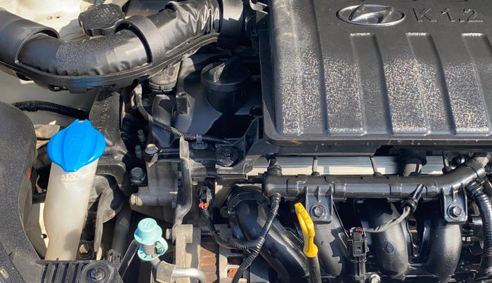 2017 Hyundai Grand i10 SPORTZ 1.2 KAPPA VTVT, Petrol, Manual, 80,359 km, Engine View - Right