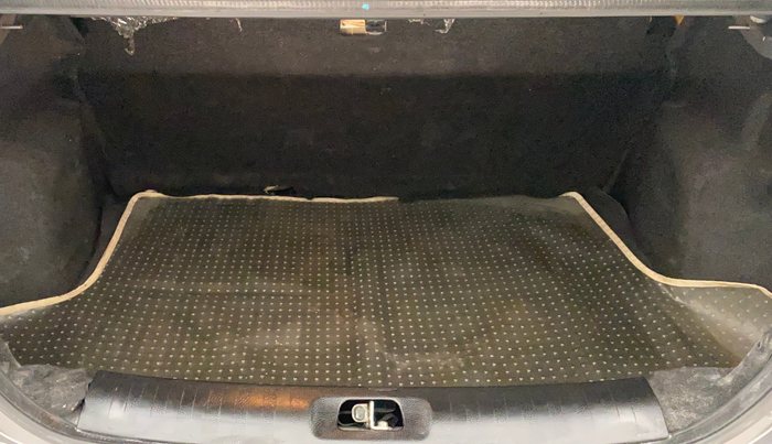 2014 Maruti Swift Dzire VXI, Petrol, Manual, 45,890 km, Boot Inside