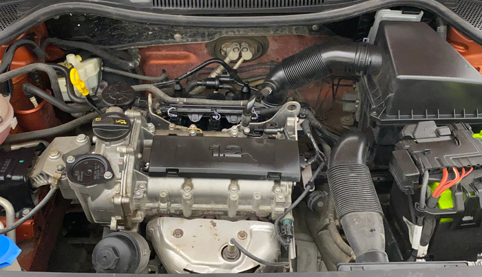 2015 Volkswagen Polo HIGHLINE1.2L, Petrol, Manual, 34,082 km, Engine View