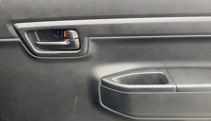 2025 Maruti S PRESSO VXI, Petrol, Manual, 1,609 km, Driver Side Door Panels Control