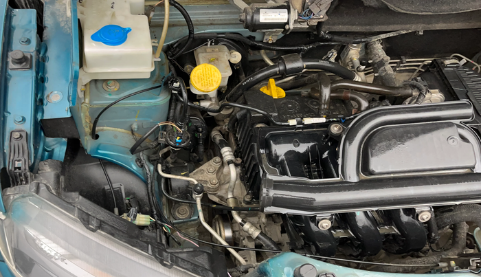 2020 Renault Kwid RXT 1.0 (O), Petrol, Manual, 37,735 km, Engine View - Right