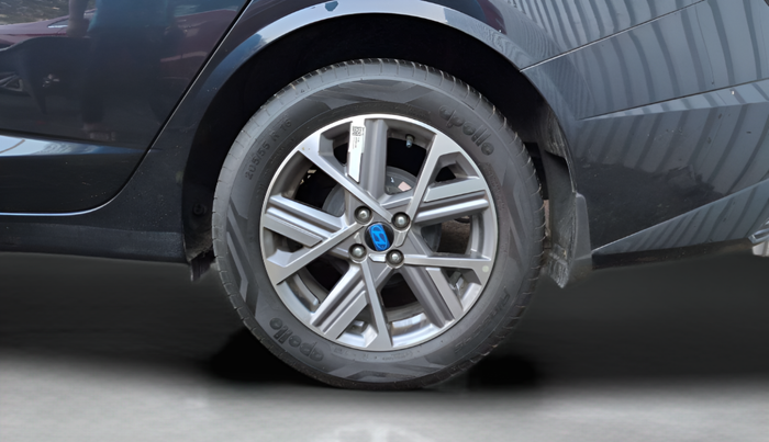 2024 Hyundai Verna  SX 1.5 MPI IVT, Petrol, Automatic, 4,035 km, Left Rear Wheel