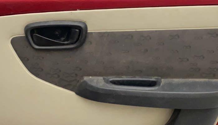 2016 Tata Nano TWIST XTA, Petrol, Automatic, 57,864 km, Driver Side Door Panels Control