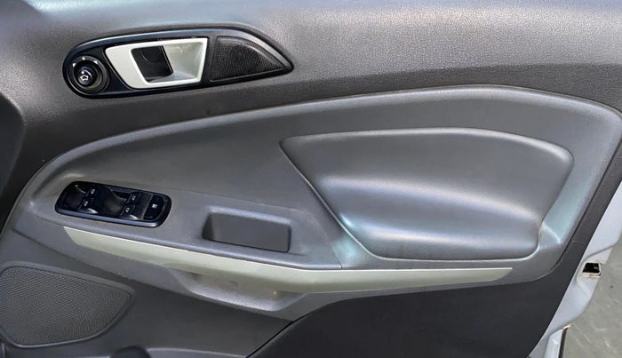 2015 Ford Ecosport TITANIUM 1.5L DIESEL (OPT), Diesel, Manual, 94,014 km, Driver Side Door Panels Control