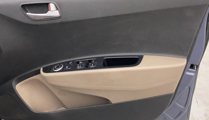 2014 Hyundai Xcent S 1.2, Petrol, Manual, 1,07,958 km, Driver Side Door Panels Control