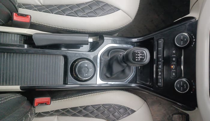 2021 Tata NEXON XZ PLUS PETROL SUNROOF, Petrol, Manual, 53,113 km, Gear Lever