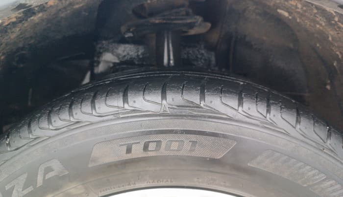 2021 Tata NEXON XZ PLUS PETROL SUNROOF, Petrol, Manual, 53,113 km, Right Front Tyre Tread
