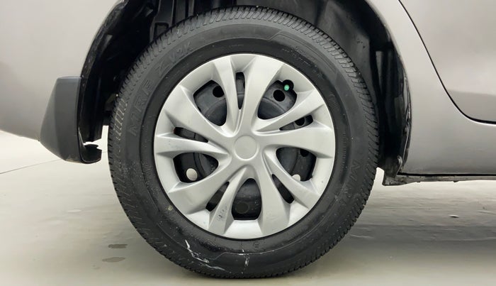 2014 Maruti Swift Dzire VDI BS IV, Diesel, Manual, 67,668 km, Right Rear Wheel
