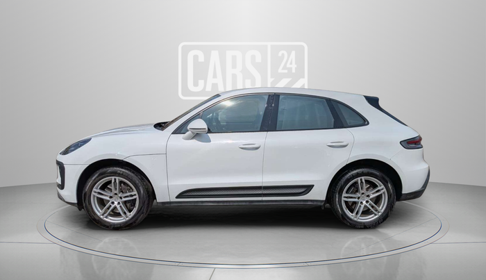 2023 Porsche Macan Standard, Petrol, Automatic, 7,789 km, Left Side