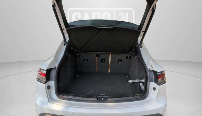 2023 Porsche Macan Standard, Petrol, Automatic, 7,789 km, Boot Door Open