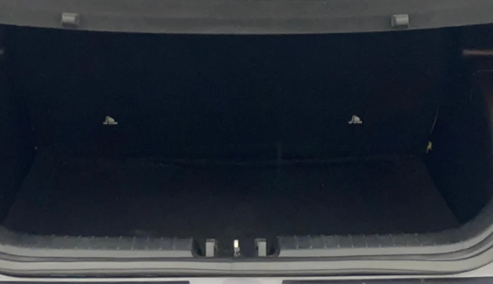 2020 Hyundai VENUE SX PLUS 1.0 TURBO DCT, Petrol, Automatic, 38,892 km, Boot Inside