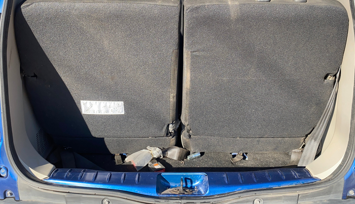 2022 Renault TRIBER RXZ, Petrol, Manual, 20,868 km, Boot Inside