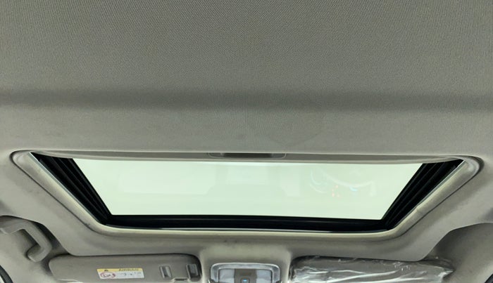 2019 Mahindra XUV500 W9, Diesel, Manual, 38,535 km, Moonroof/ Sunroof