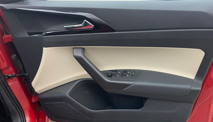 2023 Skoda SLAVIA STYLE 1.0L TSI AT, Petrol, Automatic, 17,580 km, Driver Side Door Panels Control