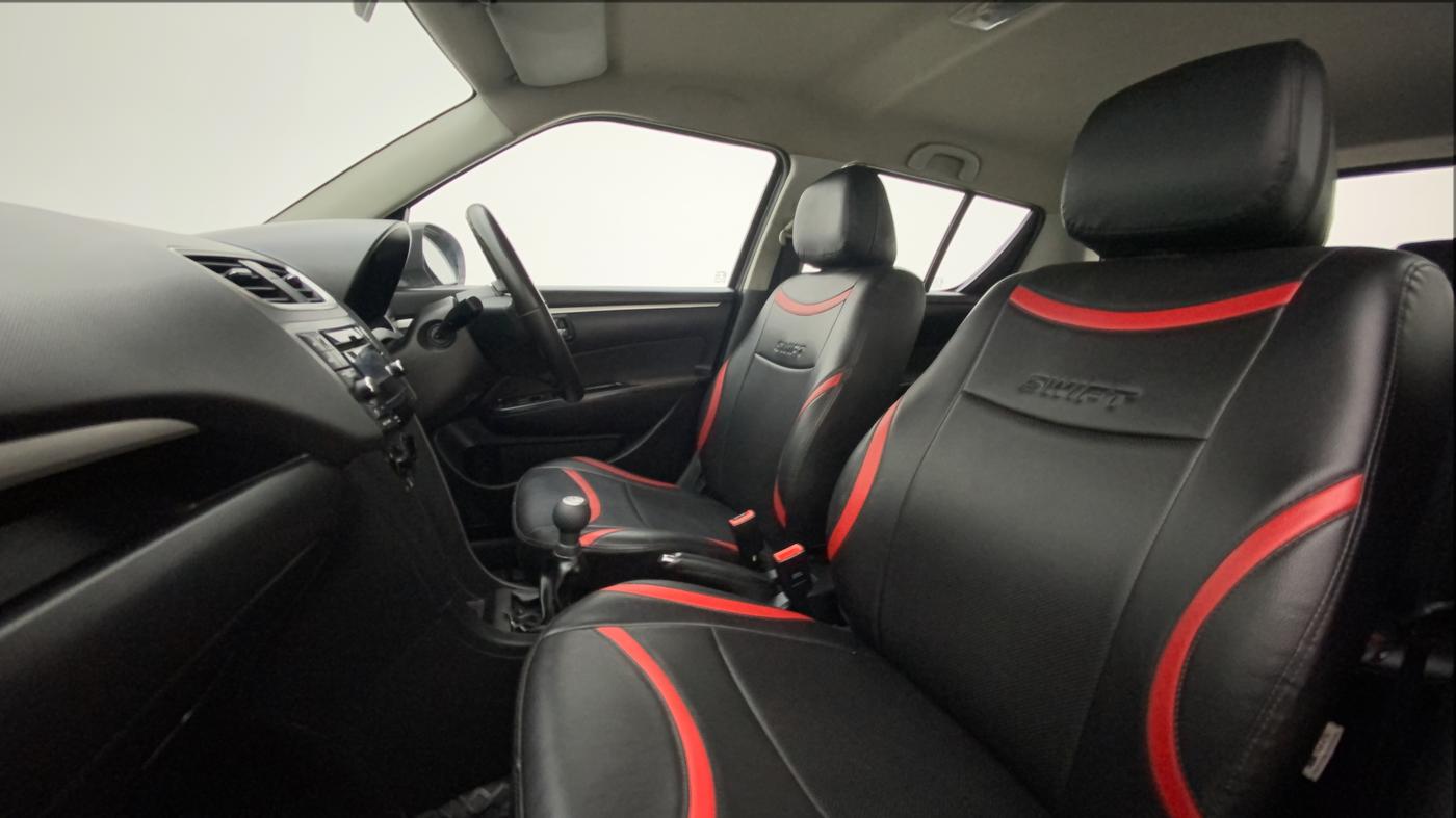 2016 Maruti Swift VXI, Petrol, Manual, 52,583 km, Right Side Front Door Cabin