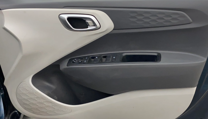 2020 Hyundai GRAND I10 NIOS SPORTZ 1.2 KAPPA VTVT, Petrol, Manual, 51,015 km, Driver Side Door Panels Control