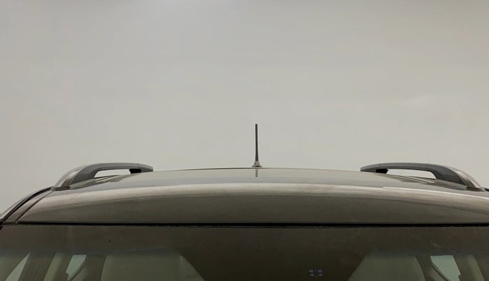 2020 Mahindra XUV300 W8 (O) 1.2 PETROL, Petrol, Manual, 44,951 km, Moonroof/ Sunroof