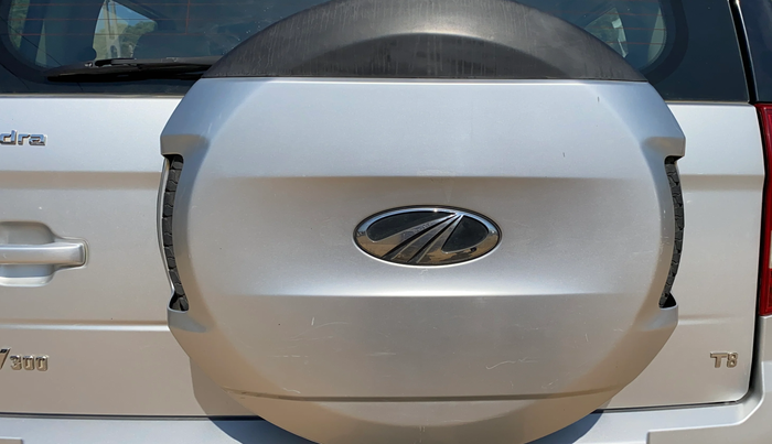 2017 Mahindra TUV300 T8, Diesel, Manual, 96,442 km, Spare Tyre