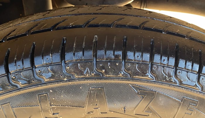 2022 Maruti Alto LXI OPT CNG, CNG, Manual, 1,33,541 km, Left Rear Tyre Tread