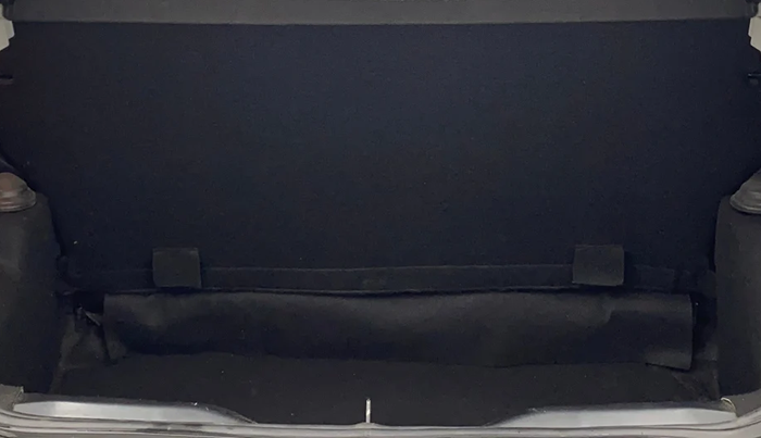 2021 Tata PUNCH ADVENTURE AMT, Petrol, Automatic, 10,008 km, Boot Inside