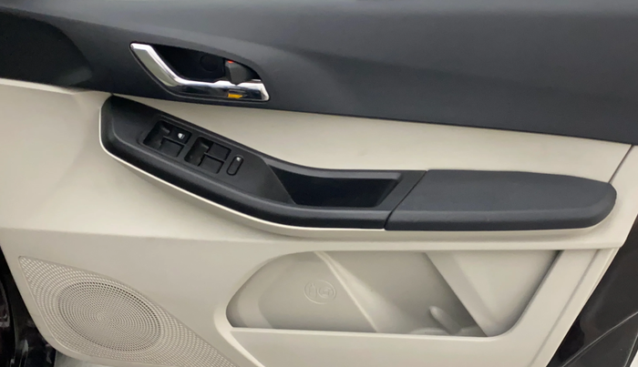 2023 Tata Tiago XZA PLUS PETROL, Petrol, Automatic, 23,135 km, Driver Side Door Panels Control