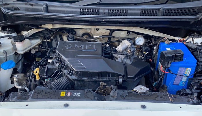 2019 Hyundai NEW SANTRO SPORTZ CNG, CNG, Manual, 60,561 km, Engine View