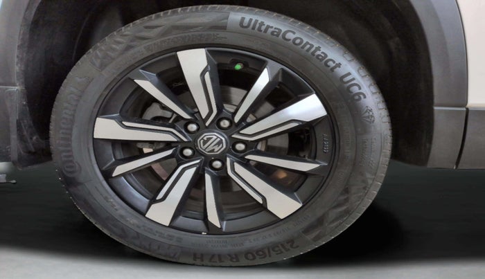 2020 MG HECTOR SHARP 1.5 DCT PETROL DUAL TONE, Petrol, Automatic, 47,197 km, Right Front Wheel