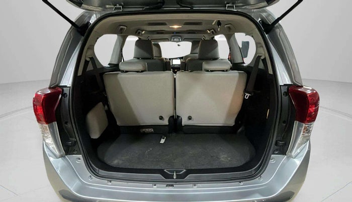 2022 Toyota Innova Crysta 2.7 ZX AT 7 STR, Petrol, Automatic, 26,503 km, Boot Inside