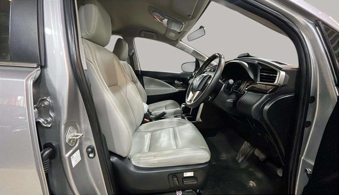 2022 Toyota Innova Crysta 2.7 ZX AT 7 STR, Petrol, Automatic, 26,503 km, Right Side Front Door Cabin