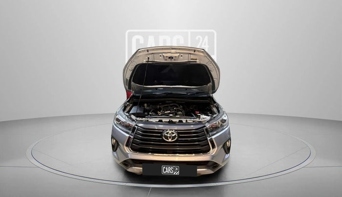 2022 Toyota Innova Crysta 2.7 ZX AT 7 STR, Petrol, Automatic, 26,503 km, Open Bonet