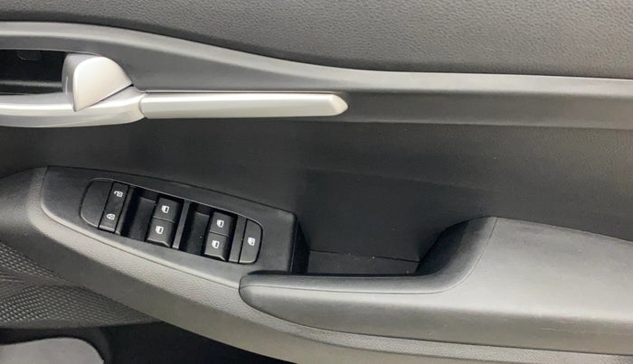 2021 KIA SELTOS HTE 1.5 PETROL, Petrol, Manual, 18,172 km, Driver Side Door Panels Control