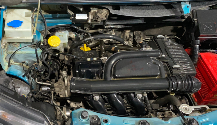 2021 Renault Kwid RXT 1.0 AMT (O), Petrol, Automatic, 38,413 km, Engine View - Right