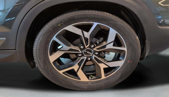 2023 KIA SELTOS  GTX PLUS 1.5 DIESEL AT, Diesel, Automatic, 35,185 km, Left Rear Wheel