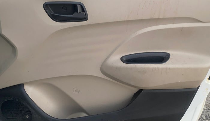 2020 Hyundai NEW SANTRO SPORTZ MT, Petrol, Manual, 39,701 km, Driver Side Door Panels Control