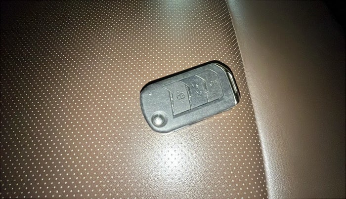 2023 Mahindra SCORPIO-N Z8 L PETROL AT 7 STR, Petrol, Automatic, 8,679 km, Key Close Up