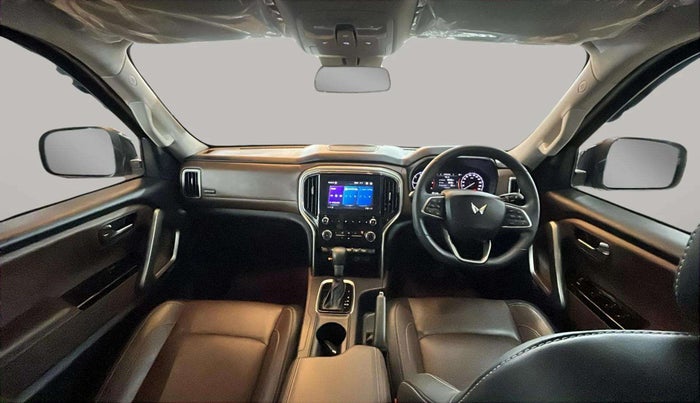 2023 Mahindra SCORPIO-N Z8 L PETROL AT 7 STR, Petrol, Automatic, 8,679 km, Dashboard