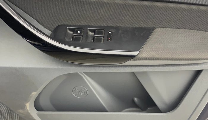 2018 Tata TIGOR XZA PETROL, Petrol, Automatic, 20,651 km, Driver Side Door Panels Control