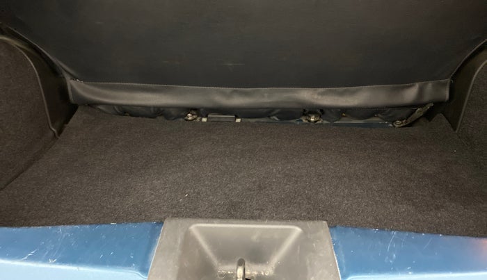 2016 Nissan Micra XV CVT, Petrol, Automatic, 60,226 km, Boot Inside