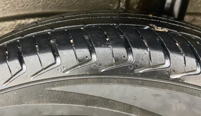 2021 Maruti New Wagon-R LXI CNG (O) 1.0, CNG, Manual, 1,35,962 km, Left Rear Tyre Tread