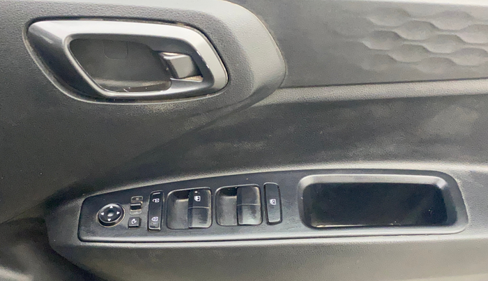 2020 Hyundai GRAND I10 NIOS SPORTZ 1.0 TURBO GDI, Petrol, Manual, 73,889 km, Driver Side Door Panels Control