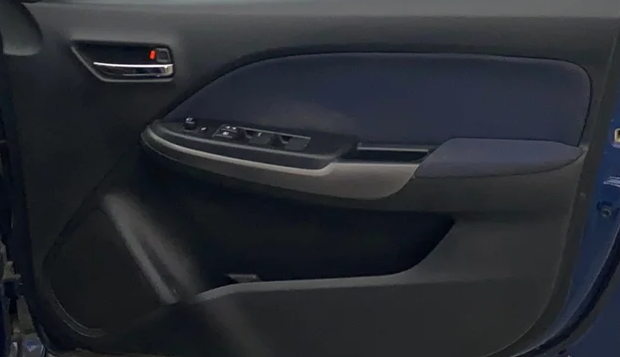 2020 Maruti Baleno ZETA PETROL 1.2, Petrol, Manual, 35,835 km, Driver Side Door Panels Control