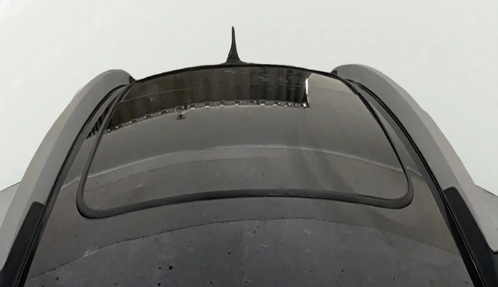 2025 Tata NEXON Fearless Plus (PS) 1.2 iCNG 6MT Dual Tone, CNG, Manual, 15,521 km, Moonroof/ Sunroof