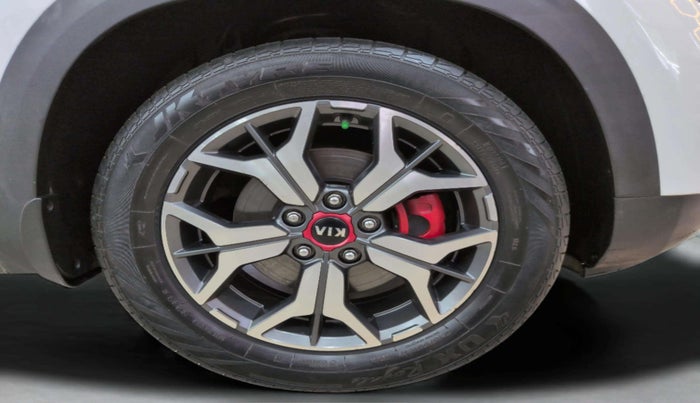 2020 KIA SELTOS GTX PLUS DCT 1.4 PETROL, Petrol, Automatic, 68,494 km, Right Rear Wheel