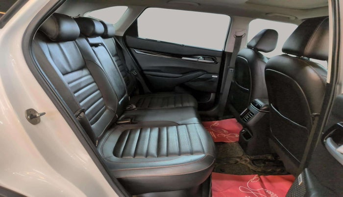 2020 KIA SELTOS GTX PLUS DCT 1.4 PETROL, Petrol, Automatic, 68,494 km, Right Side Rear Door Cabin