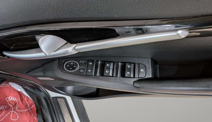 2020 KIA SELTOS GTX PLUS DCT 1.4 PETROL, Petrol, Automatic, 68,494 km, Driver Side Door Panels Control