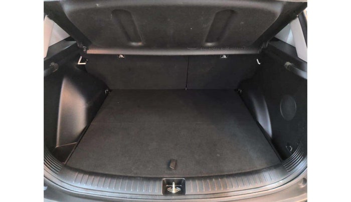 2020 KIA SELTOS GTX PLUS DCT 1.4 PETROL, Petrol, Automatic, 68,494 km, Boot Inside